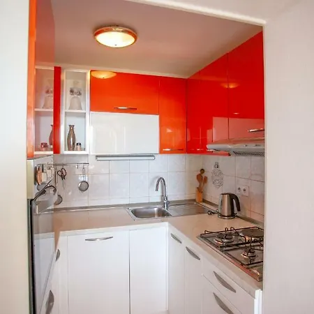 Ana, 2 Bedroom, Near Sandy Beach * Omis