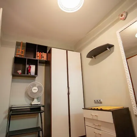 Apartment Ana, 2 Bedroom, Near Sandy Beach Omis